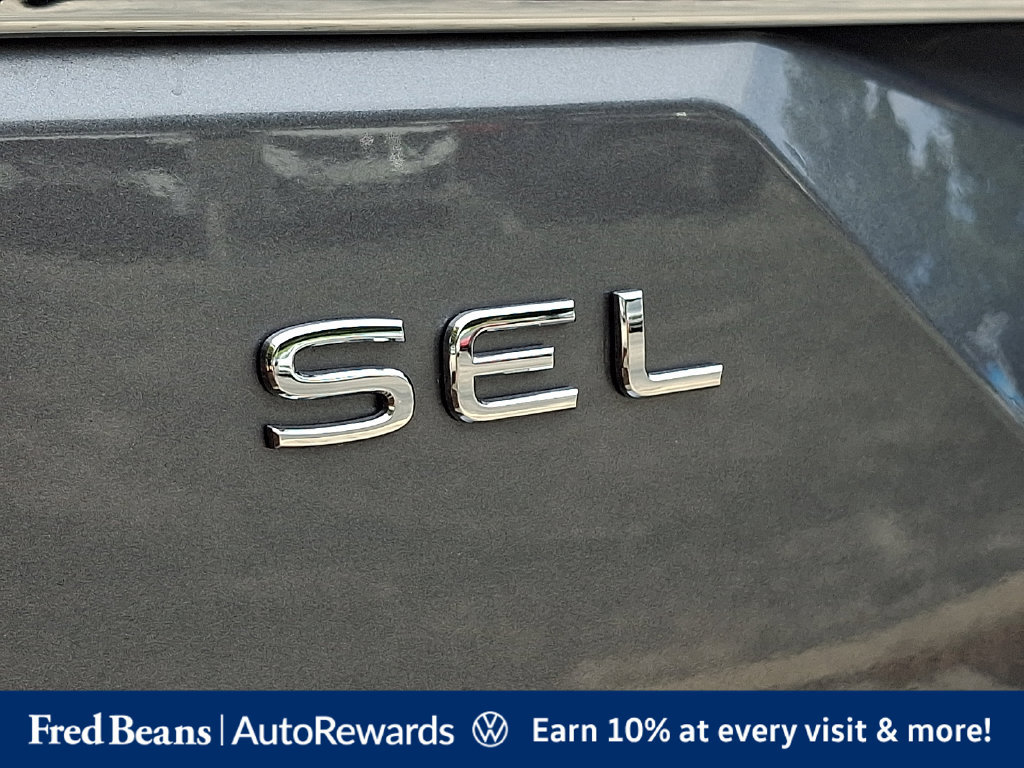 Certified 2025 Volkswagen Atlas SEL AWD/4WD image 36
