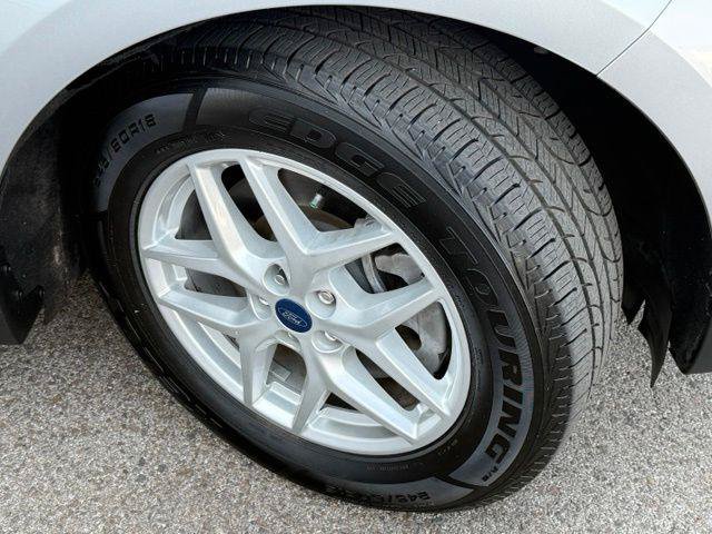 Used 2022 Ford Edge SE AWD/4WD image 14