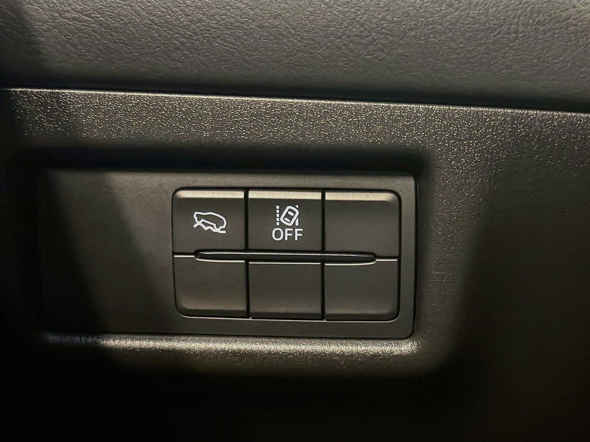Used 2025 MAZDA CX-5 AWD 2.5 S w/ Select Package image 17