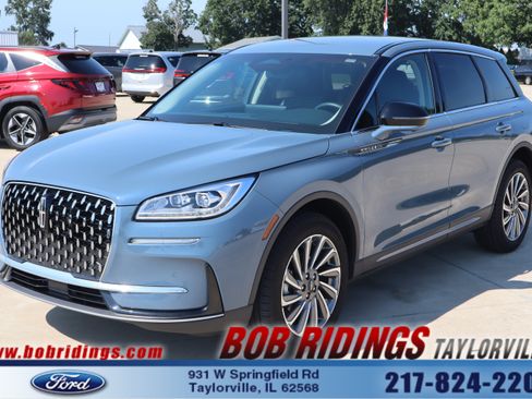 Used 2025 Lincoln Corsair Reserve AWD/4WD image 1
