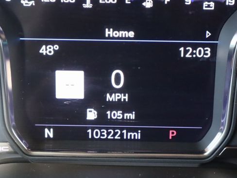 Used 2021 GMC Yukon Denali w/ Denali Premium Package image 35