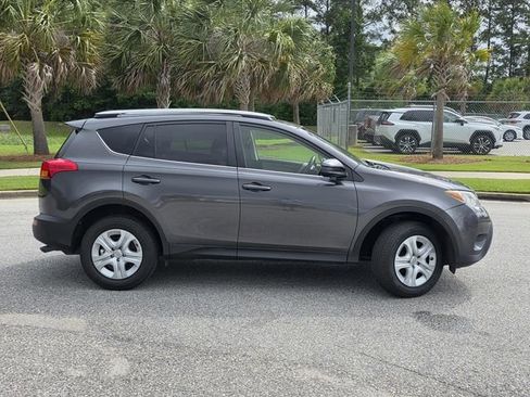 Used 2014 Toyota RAV4 LE FWD image 31