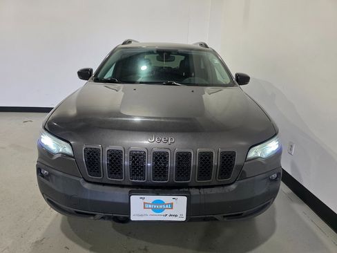 Used 2022 Jeep Cherokee Trailhawk w/ Trailer Tow Group image 10