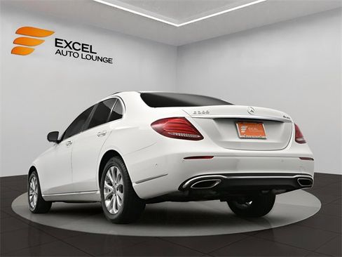 Used 2018 Mercedes-Benz E 300 4MATIC image 48