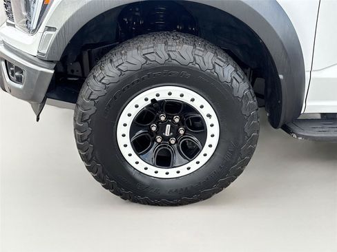 Used 2022 Ford F150 Raptor w/ Equipment Group 801A High AWD/4WD image 32