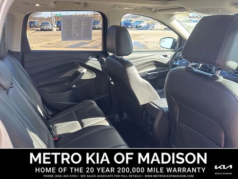 Used 2013 Ford Escape Titanium w/ Class II Trailer Tow Pkg image 33