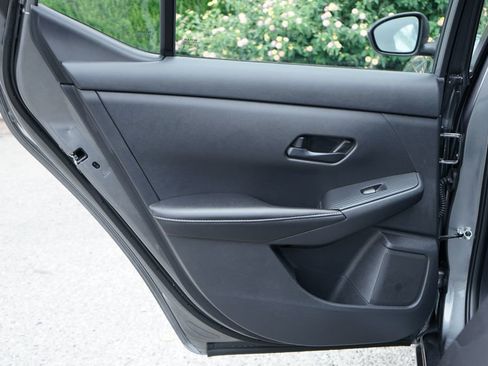 Used 2025 Nissan Sentra SV w/ All-Weather Package FWD image 30