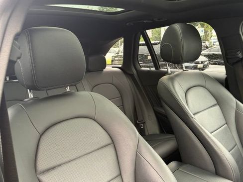 Used 2021 Mercedes-Benz GLC 300 4MATIC w/ AMG Line image 27