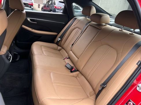 Used 2021 Hyundai Sonata Limited image 21