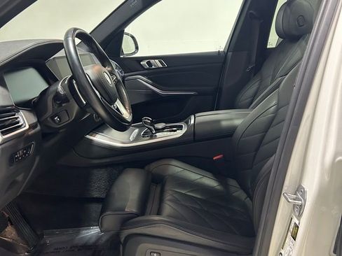 Used 2023 BMW X5 xDrive40i AWD/4WD image 10