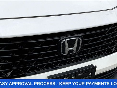 Used 2024 Honda Accord EX image 37