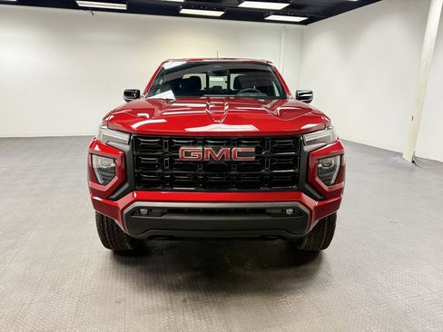 New 2026 GMC Canyon Elevation w/ Convenience Package image 9