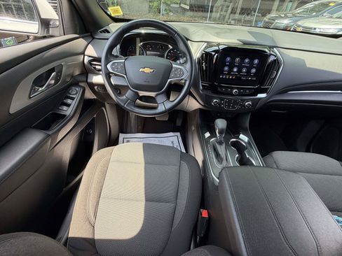 Certified 2023 Chevrolet Traverse LT AWD/4WD image 15