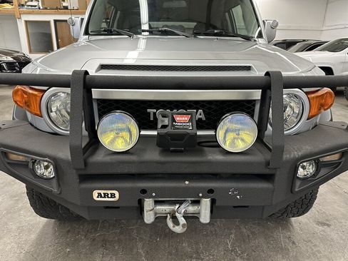 Used 2007 Toyota FJ Cruiser 4WD image 8