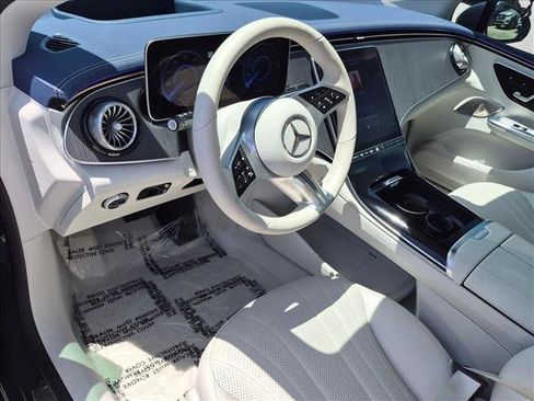 Certified 2023 Mercedes-Benz EQE 500 4MATIC Sedan image 10