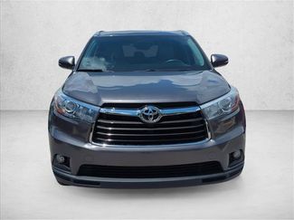 Used 2015 Toyota Highlander XLE FWD video 2