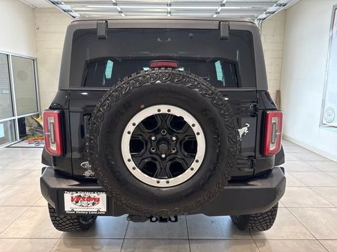 Used 2023 Ford Bronco Outer Banks w/ Sasquatch Package AWD/4WD image 6