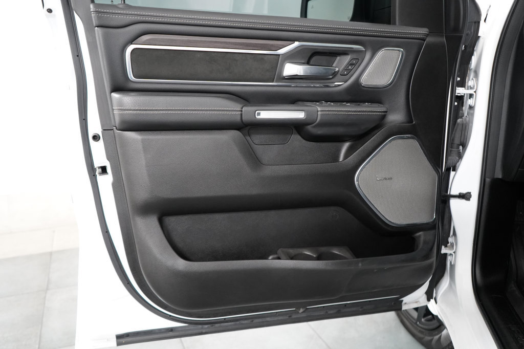 Used 2025 RAM 1500 Laramie w/ Night Edition AWD/4WD image 30