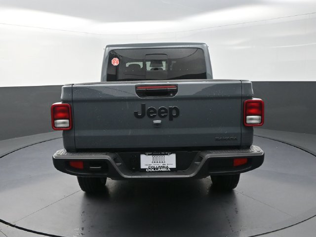 New 2026 Jeep Gladiator Sport AWD/4WD image 7