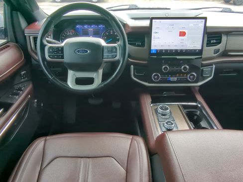 Certified 2022 Ford Expedition Limited AWD/4WD image 14