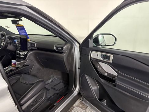 Certified 2023 Ford Explorer ST w/ Equipment Group 401A image 39