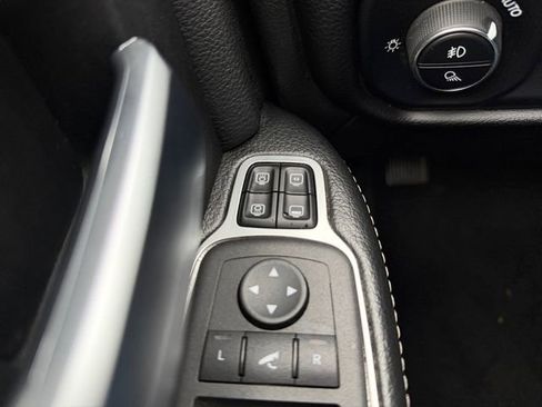 Used 2024 RAM 2500 Big Horn image 18