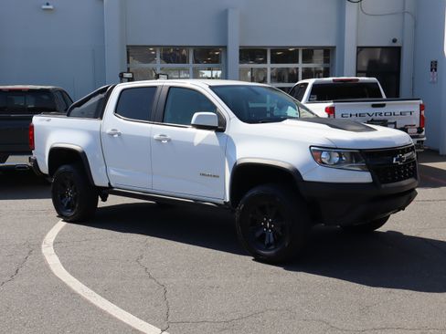Used 2020 Chevrolet Colorado ZR2 w/ ZR2 Dusk Special Edition AWD/4WD image 2