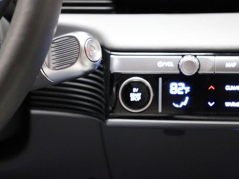 Used 2023 Hyundai Ioniq 5 SEL w/ Cargo Package image 33