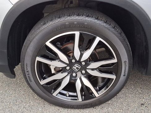 Used 2022 Honda Pilot Touring image 8