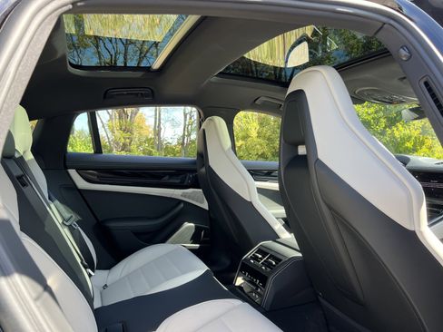 New 2026 Porsche Panamera 4 image 22