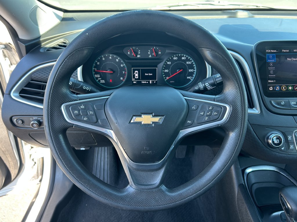 Used 2022 Chevrolet Malibu LT FWD image 20