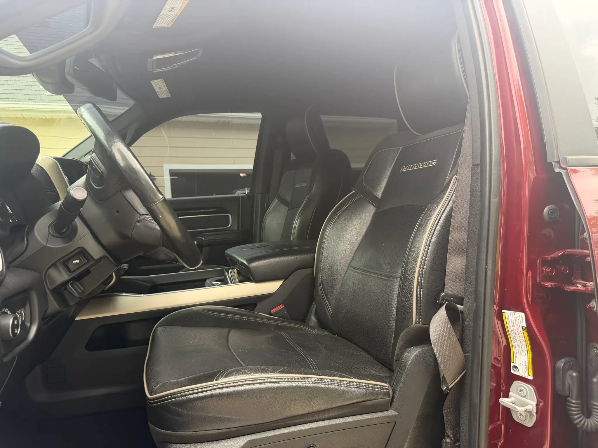 Used 2019 RAM 2500 Laramie AWD/4WD image 19