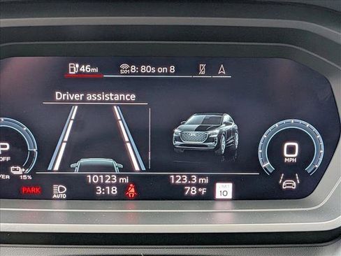 Certified 2025 Audi Q4 e-tron Premium Plus w/ Premium Plus AWD/4WD image 11