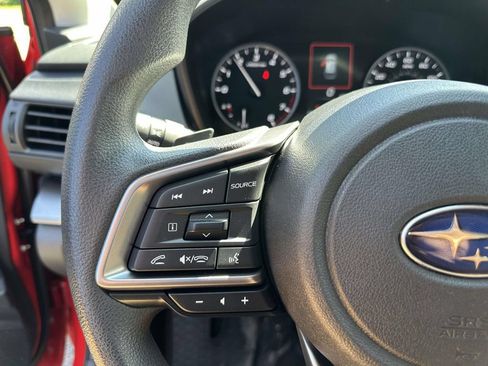 Certified 2025 Subaru Impreza 2.0i Sport AWD/4WD image 31