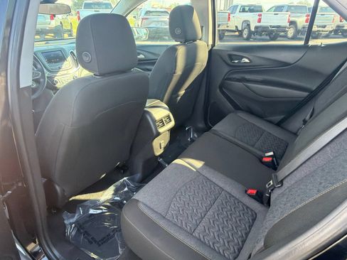 Used 2024 Chevrolet Equinox LT AWD/4WD image 22