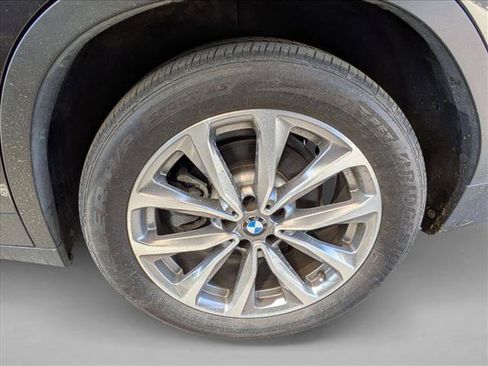 Used 2019 BMW X3 xDrive30i w/ Driving Assistance Package AWD/4WD image 7