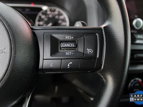 Used 2024 Nissan Pathfinder S image 23