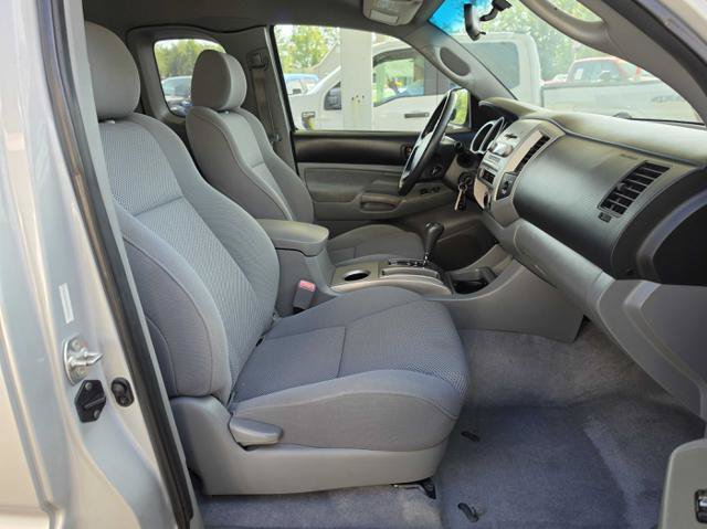 Used 2008 Toyota Tacoma PreRunner RWD image 15