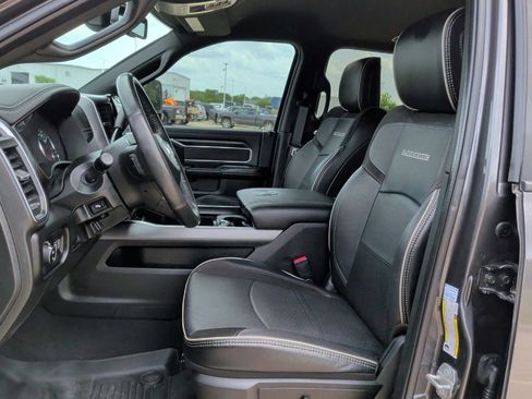 Used 2024 RAM 2500 Laramie w/ Night Edition AWD/4WD image 12