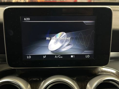 Used 2017 Mercedes-Benz GLC 300 image 37