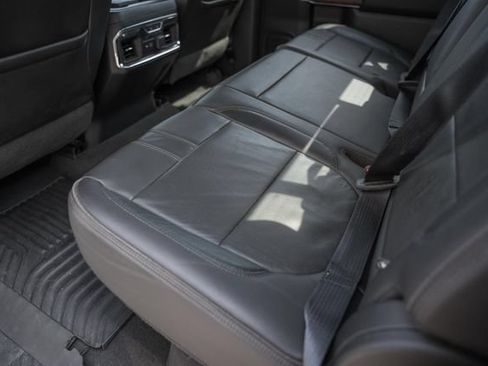 Used 2020 Chevrolet Silverado 1500 High Country AWD/4WD image 40