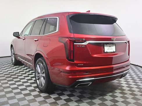 Used 2024 Cadillac XT6 Premium Luxury w/ Technology Package AWD/4WD image 4