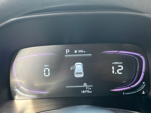 Used 2025 Kia Soul LX w/ LX Technology Package image 38