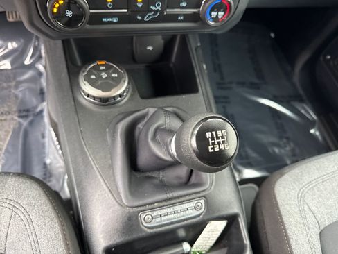 Certified 2022 Ford Bronco 2-Door image 24