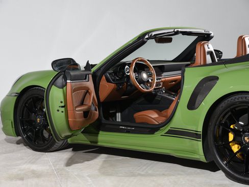 Used 2022 Porsche 911 Turbo S AWD/4WD image 16