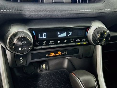 Certified 2024 Toyota RAV4 XLE Premium AWD/4WD image 17