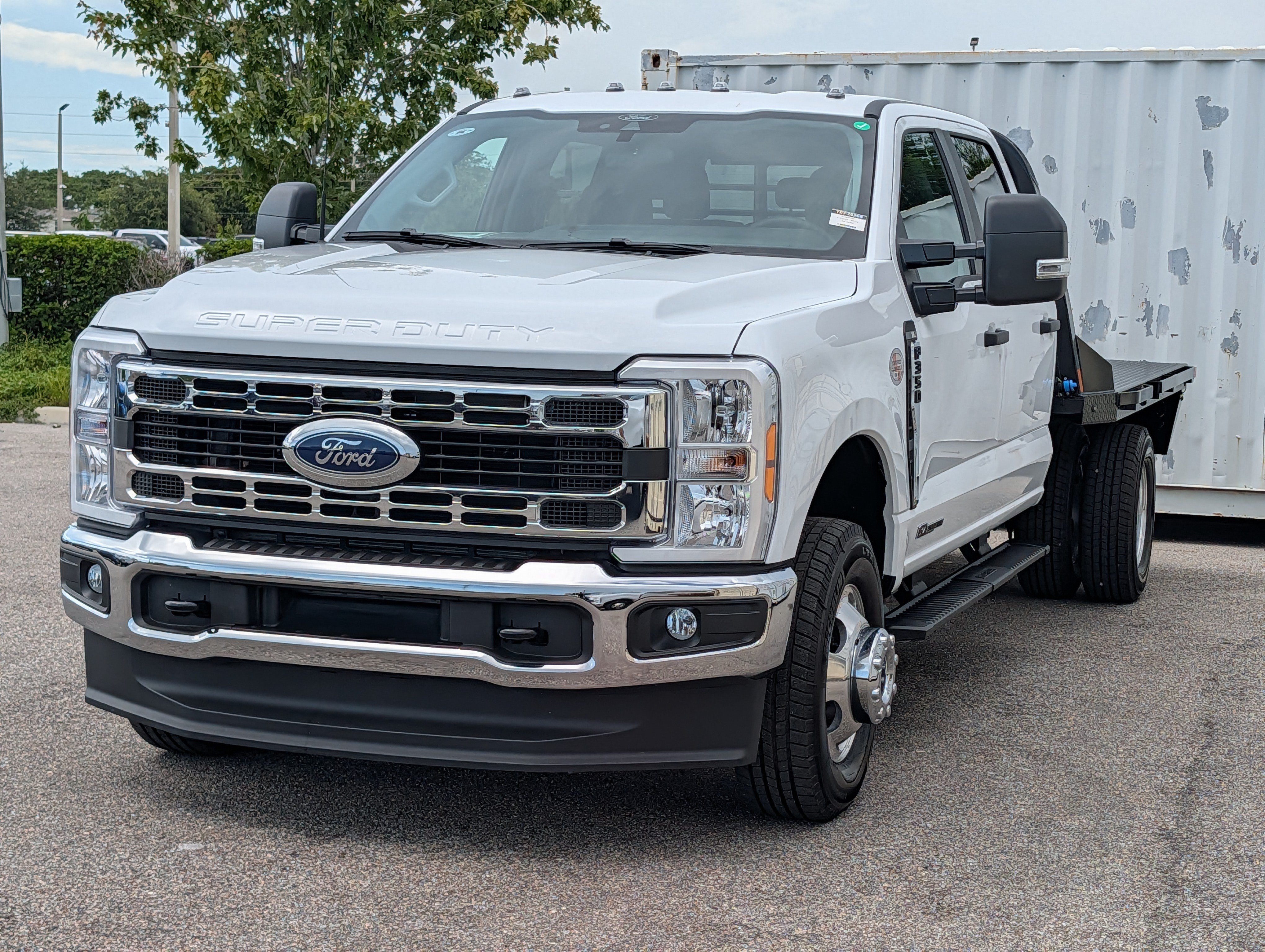 New 2026 Ford F350 XL w/ XL Chrome Package AWD/4WD image 9
