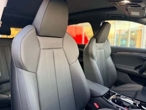 Used 2025 Audi Q6 e-tron Premium Plus w/ Premium Plus image 22