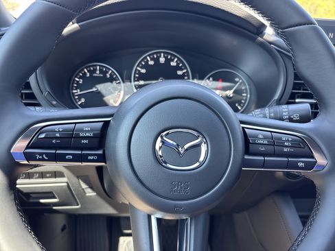 New 2026 MAZDA MAZDA3 2.5 S Hatchback w/ Premium Pkg image 25