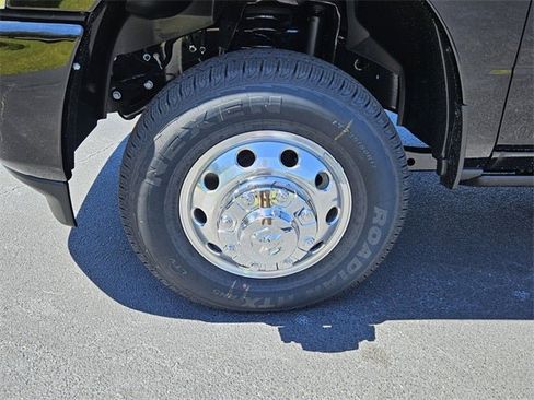 New 2026 RAM 3500 Laramie image 9